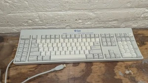 Sun Microsystems 320-1367 Type-7 USB PC Keyboard Tested Working - Picture 1 of 7
