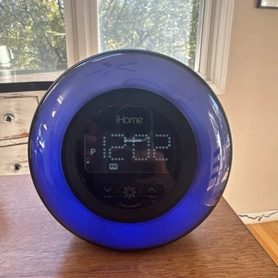 iHome IBT298 PowerClock Glo - Bluetooth изменение цвета FM будильник - Изображение 1 из 4