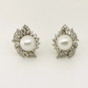 Unique natural pearls and diamonds in 18k gold earrings - Picture 1 of 8