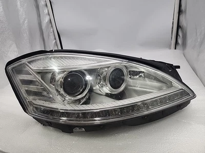 💥 MERCEDES W221 S550 2010-2013 Right Passenger RH Headlight Lamp Xenon OEM - Image 1 of 4