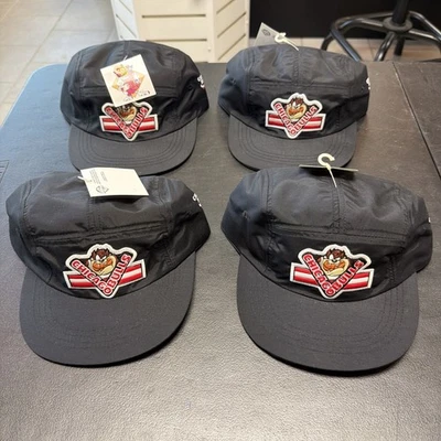 1998 ВИНТАЖНЫЙ CHICAGO BULLS с ремешком назад шляпа TAZ Looney Tunes 5 панели коньков нейлона 4 шляпы - Изображение 1 из 4