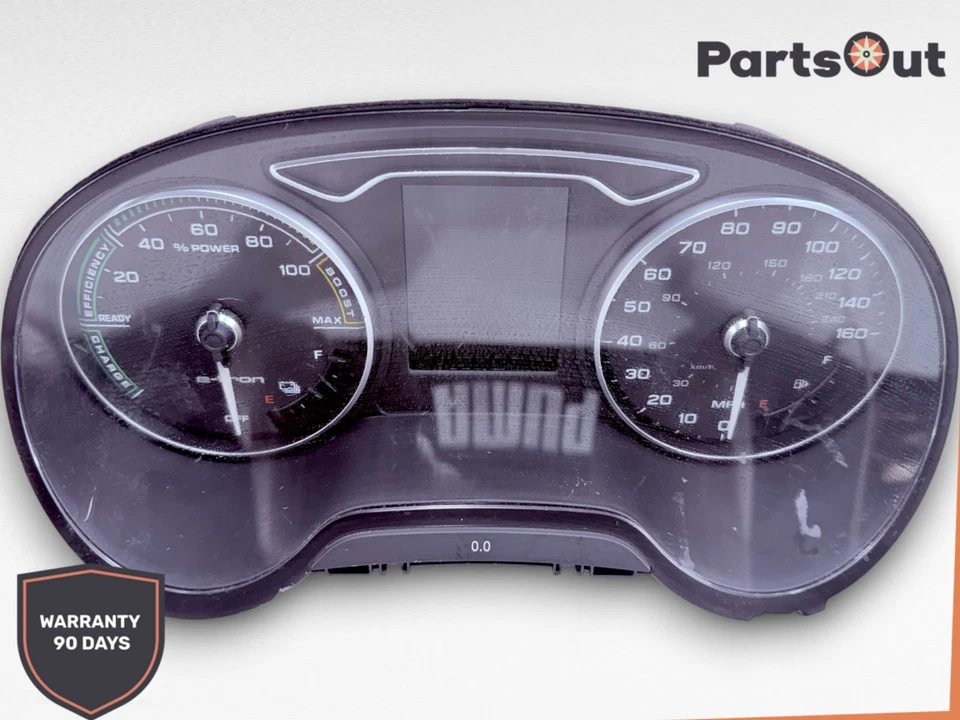 2017-2020 奥迪 A3 四轮车 - 仪表组/速度计 8V0920973 原始设备制造商 — 第 1/4 张图片