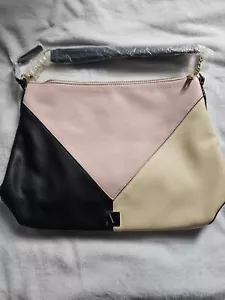 Victoria's Secret Bag brand new - Picture 1 of 6