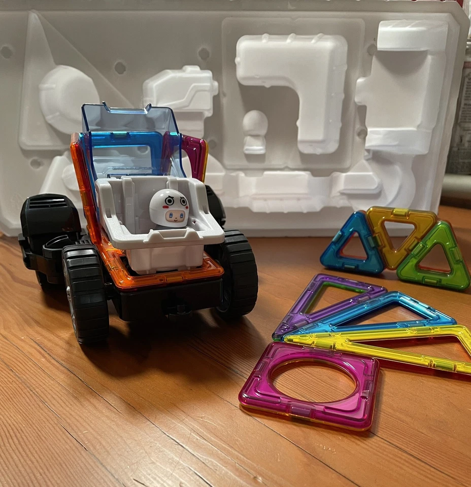 Magformers Magnetic  20 pieces Child Development Toy - Image 1 of 4