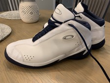 oakley basketball shoes