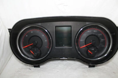 Cuadro de instrumentos velocímetro Dodge Charger 2014 tablero indicadores 56.727 millas Foto 1 de 4