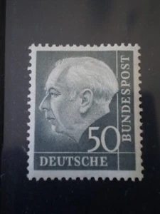 1954 PRESIDENT HEUSS 50PF SLATE-BLACK / SG1115 / LMM - Picture 1 of 3