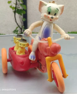 TOM & JERRY VINTAGE + 1 AMICO IN MOTO SIDECAR GIOCATTOLO CCCP VERSIONE EPOCA SOVIETICA - Foto 1 di 24