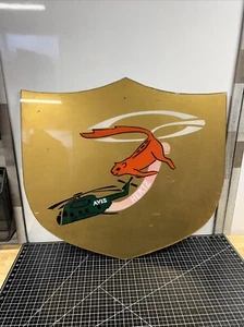 ¿Inusual años 50? Letrero de arte popular AVIS HERTZ Lucite publicidad adulto pintado a mano - Imagen 1 de 24