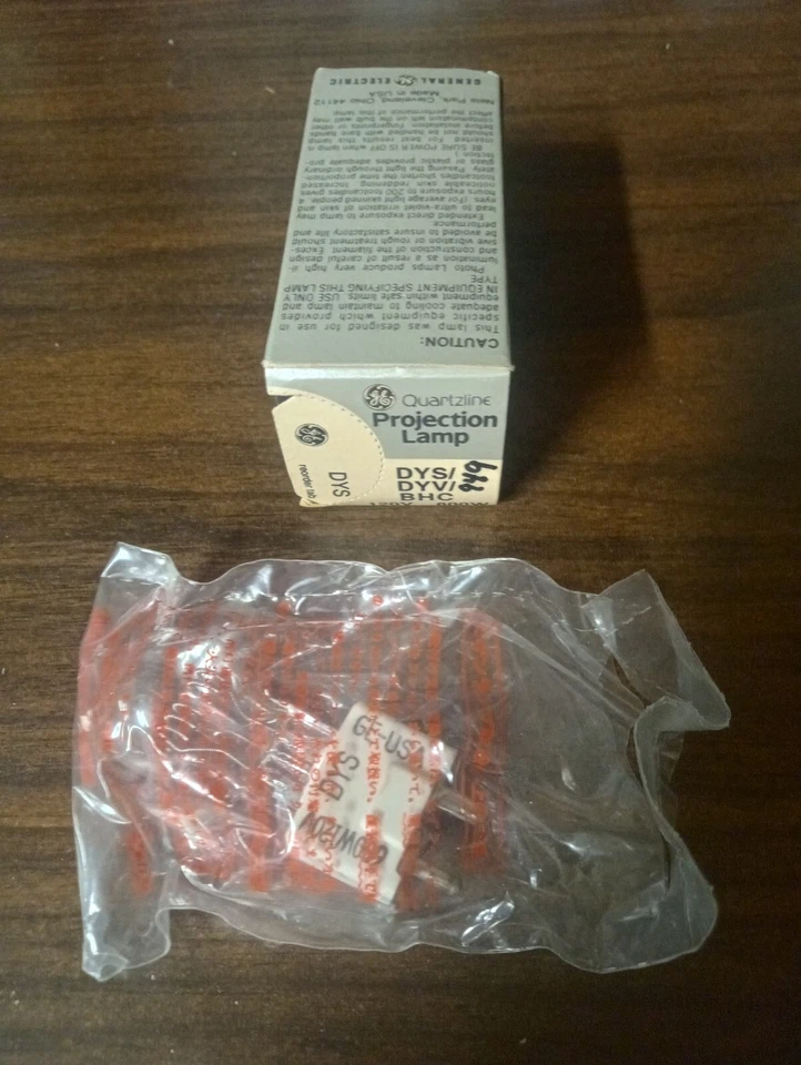 ЛАМПА / ЛАМПА DIS/DYV/BHC 600 Вт 115-120 В GE электрический проектор - Изображение 1 из 1