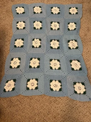 Vintage Blue White Flower Granny Square Crochet Knit Lap Blanket Afghan 38 X 50 - Image 1 of 4