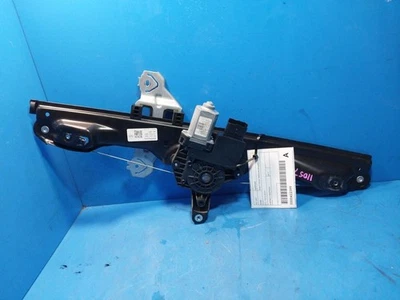 Nissan Qashqai J11  Right Front Window Regulator - image 1 of 4