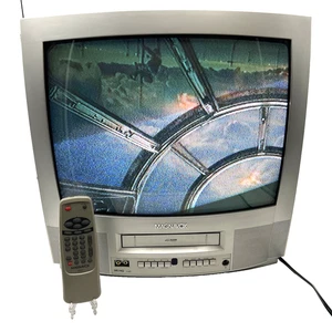 Magnavox MC194EMG/17 19" CRT TV/VCR Combo With Remote Retro Gaming Tested - Picture 1 of 14