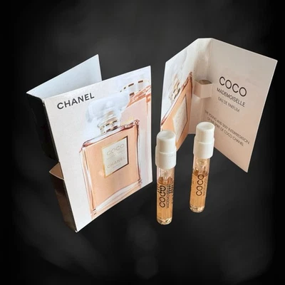 Chanel Coco Mademoiselle Eau de Parfum -Lot 2 Sample Spray Vial 1.5ml/.05oz 2006 - Image 1 of 4