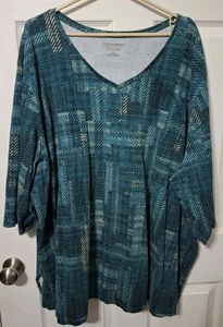 Camiseta Catherines Easy Fit Plus 4X Manga Corta Cuello en V Pullover Verde - Imagen 1 de 6