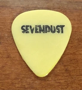 Sevendust Rock Band - Selección de guitarra amarilla 1999 - 2000 gira tocada auténtica - Imagen 1 de 2