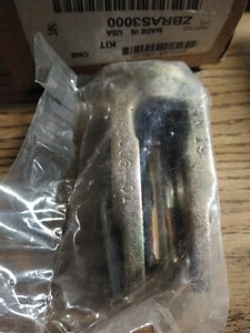 INTERNATIONAL CLEVIS-THREADED ZBRAS3000 - Picture 1 of 3