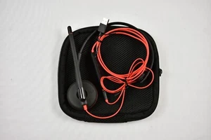 Auriculares de computadora mono en la oreja Plantronics Blackwire C3215, negros (209746-101) - Imagen 1 de 5