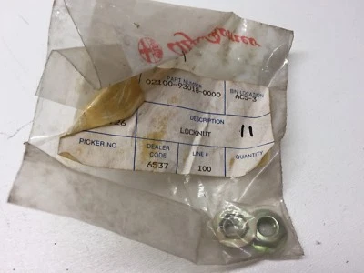 Lote de 2 tuercas de bloqueo Alfa Romeo 02100-93018-0000 NOS OEM Foto 1 de 3