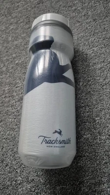 Tracksmith Camelbak Trinkflasche 420ml isoliert - Bild 1 von 4