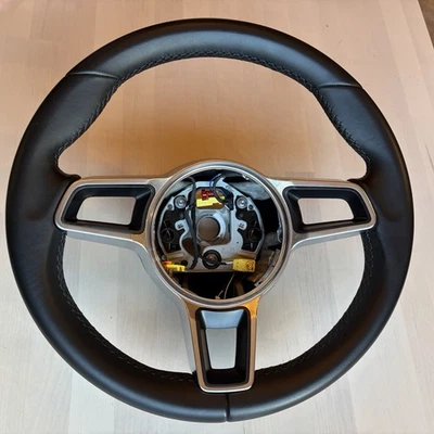 Volante manual OEM Porsche 991.2 911 Carrera 718 Cayman, Boxter, Panamera Foto 1 de 4