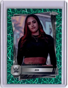 Ava 2025 Topps Chrome WWE Teal Lazer rifrattore #84 WWE NXT #035/175 - Foto 1 di 2