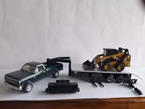 1/64 1982 Dodge Ram W250 with trailer Cat 272D2 Skid Steer Loader - Picture 1 of 3