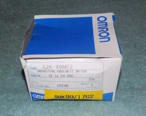 New Omron E2K-X8ME2 Capacitive Proximity Sensor 12-24 VDC  - Picture 1 of 5