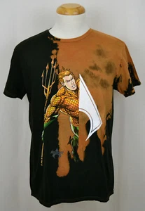 Camiseta Aquaman DC Comics Cómic Superhéroe Camiseta Gráfica Blanqueada Negra Nueva con Etiquetas - Imagen 1 de 2