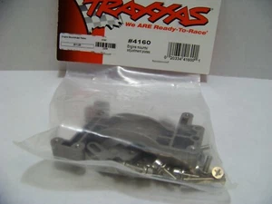 TRAXXAS #4160  Nitro Stampede ENGINE MOUNTS / ADJUSTMENT PLATES  NIB - Picture 1 of 1