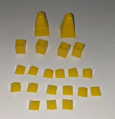 Vintage 1965 Waddingtons Mine A Million Business Game - Yellow spare parts - Image 1 of 2