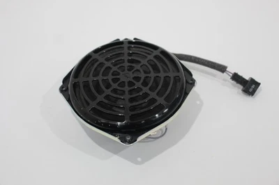 Audi A4 8K B8 haut-parleur de basse avant sub woofer 8K9035382 - Photo 1/4