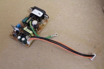 Leader  I.T.E. Netzteil SB10-033100-10 Output: Dc 3.3V 2.5A   4pin - Bild 1 von 4