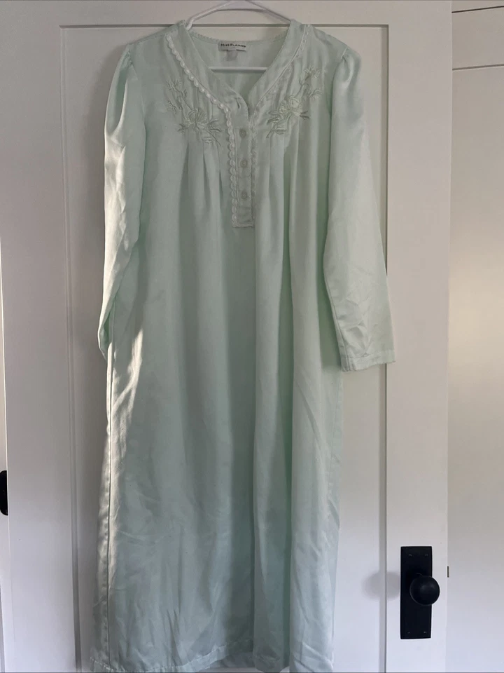 Camisón vintage años 80 Miss Elaine manga larga verde menta talla pequeña Foto 1 de 4