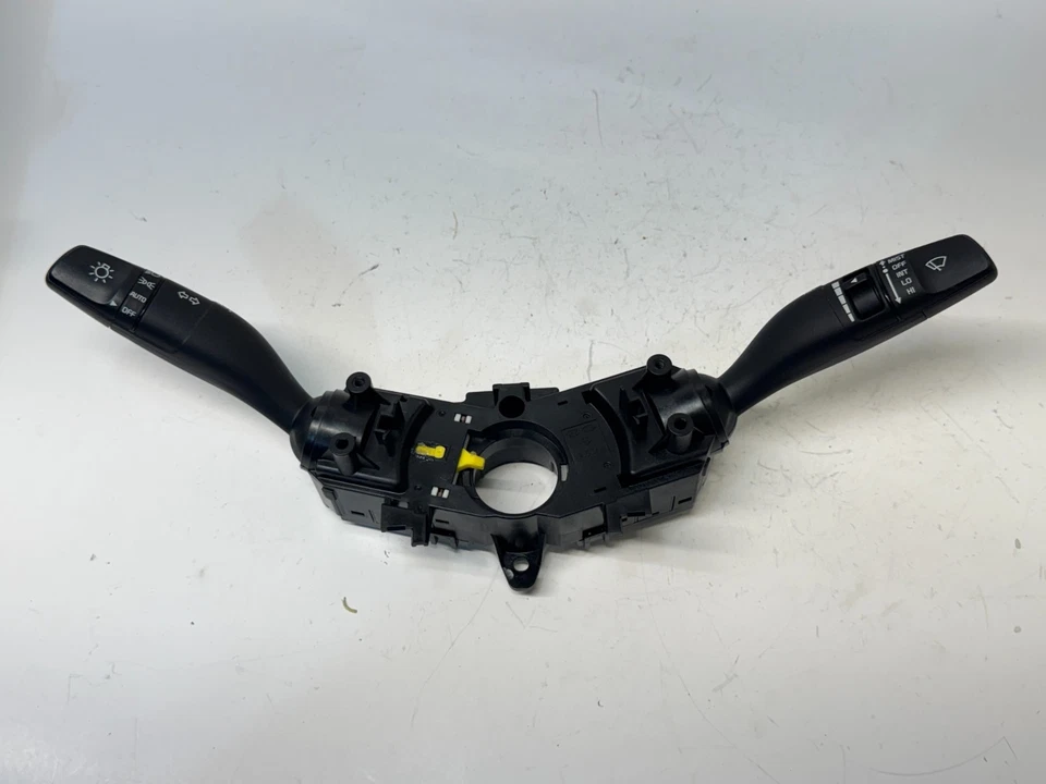 Interruptor de control de limpiaparabrisas de señal de giro de faros KIA FORTE 2019-2021 OEM 93400-M6500 Foto 1 de 4