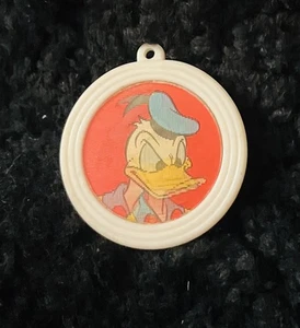 Vintage Donald Duck Walt Disney Productions Lenticular Carrousel Party Favor - Picture 1 of 3