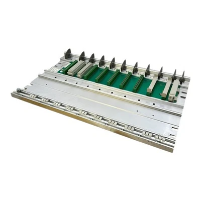 Siemens Simatic S5 Subrack 6ES700-1LA12 Subrack Simatic S5 Di Siemens Industria - Immagine 1 di 4