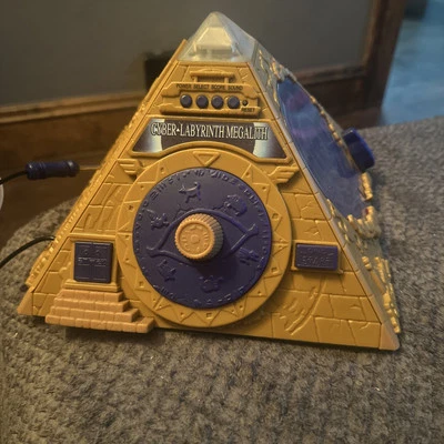 De colección Radica Cyber Labyrinth Megalith 2004 Takara ¡Funciona! raro htf Foto 1 de 4