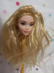 NEWGorgeous Barbie Doll Head, From Curvy Barbi, Mattel, Parts, Replacement, OOAK - Picture 1 of 2