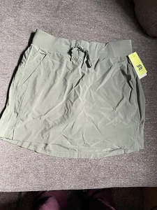 Womens Green Skort - Picture 1 of 3