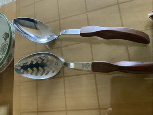 Vintage CUTCO Serving & Slotted Spoon No 12 & 13 Wood Swirl Handle USA! - Picture 1 of 8