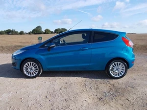 2013 FORD FIESTA TITANIUM ( ULEZ COMLPIANT ) 998 CC 3 DOOR PETROL HATCHBACK CAR - Picture 1 of 10