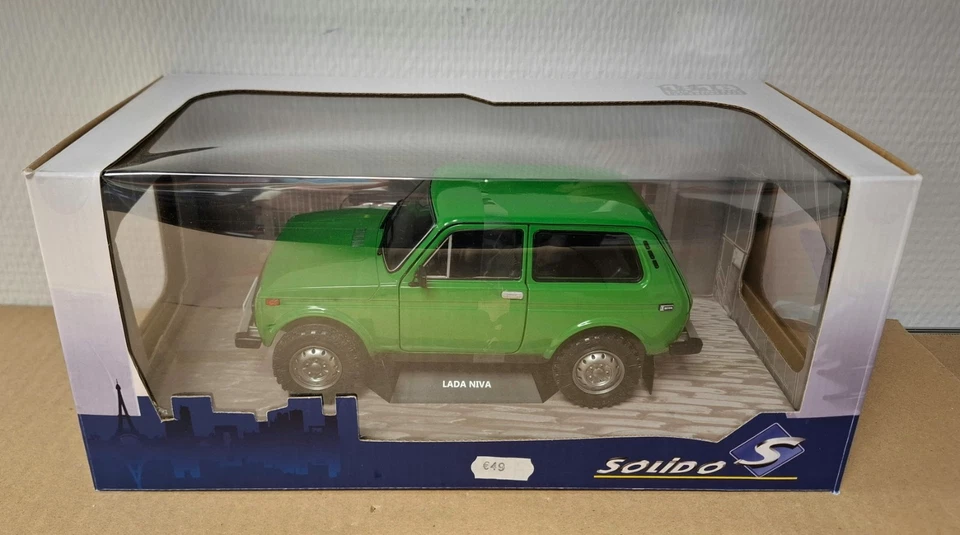 Lada Niva Verde 1980 1/18 Solido Nuovo scatola originale - Immagine 1 di 1
