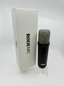 Rode NT1 Signature Series Studio Condenser Microphone - Picture 1 of 4