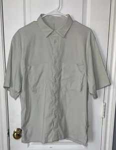 Lulu Relaxed Fit Kurzarmhemd mit Knöpfen Herren empfohlen Large ohne Größenetikett  - Bild 1 von 13