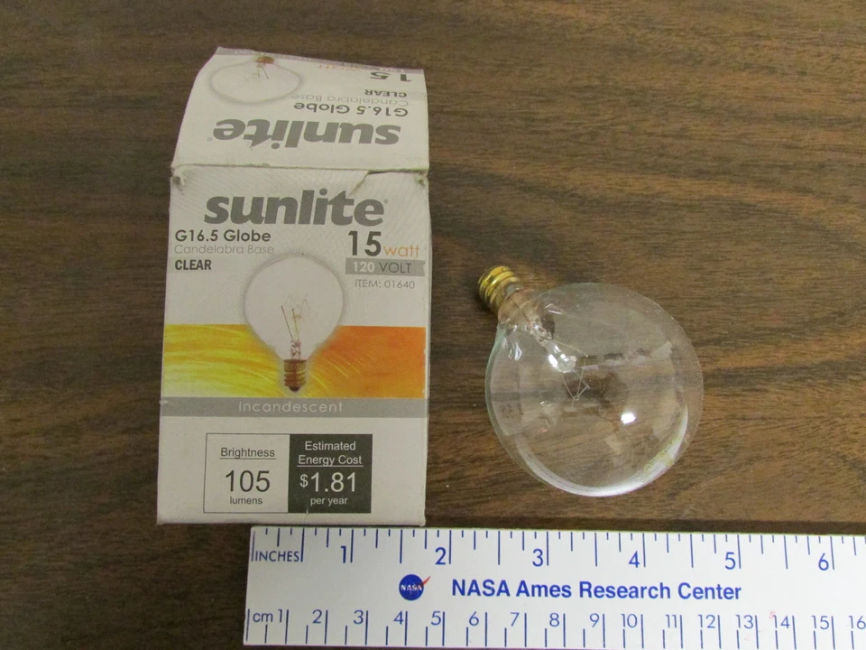 Sunlite 15W 120V G16.5 Clear Decor Globe Vanity Light Bulb Lamp NOS - Image 1 of 1
