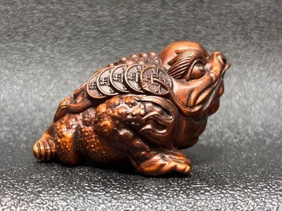 Estatua de rana sapo dorado tallada a mano de boj exquisita de 6,5 cm de China W143 Foto 1 de 4