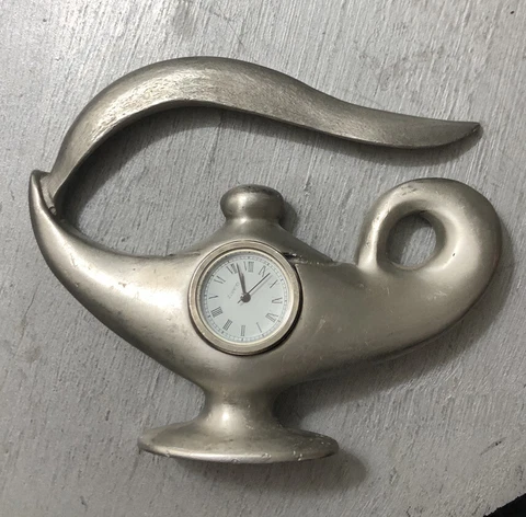 Gail Ahlers Art Smart Aladdin's Lamp Clock Desk Mantel Brushed Pewter Pre-owned Cover