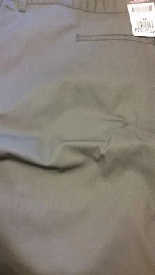 NUEVO CON ETIQUETAS - Pantalones Cortos de Trabajo Dickies Gris Sarga - 44W Foto 1 de 2