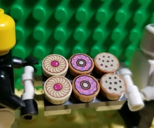 LEGO Minifigure Donut Assorted Cookie Pastry Platter with Handles Food Tray - Picture 1 of 1
